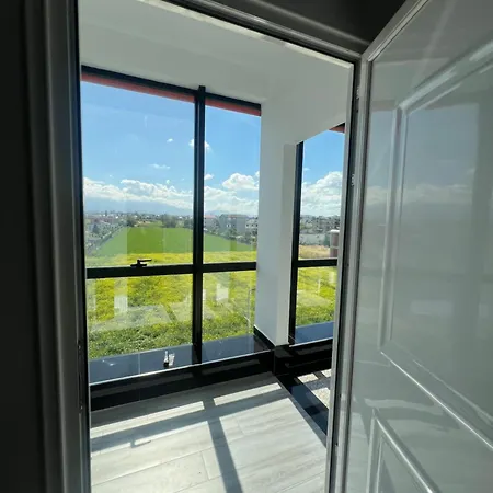 Apartment Tirana Airport 1 *